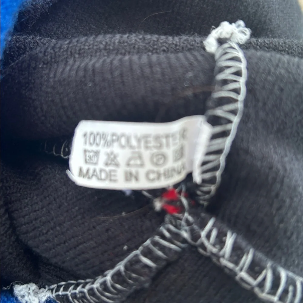 Cool X-mas Black Knit Pom Beanie with Red Pom. Lights up with On/Off button